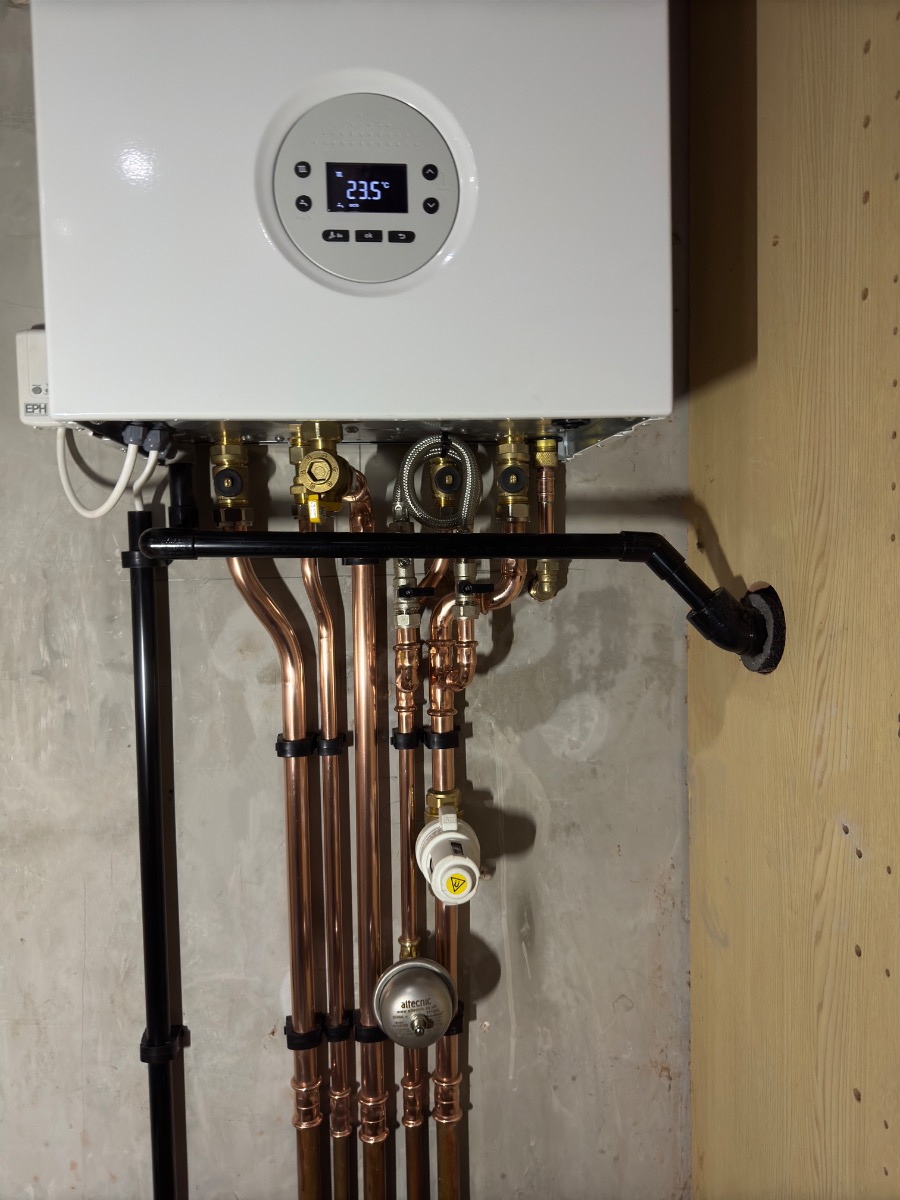 Heating Engineer: Image 4